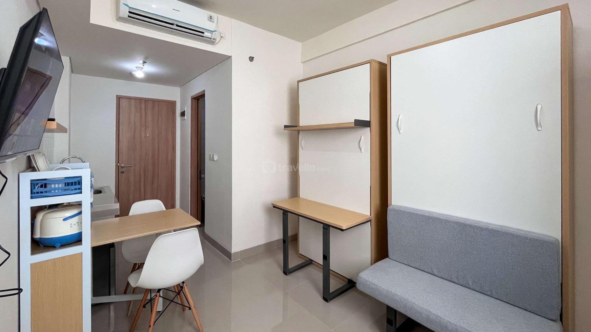 Minimalist Design Studio Apartment Makassar Exterior photo